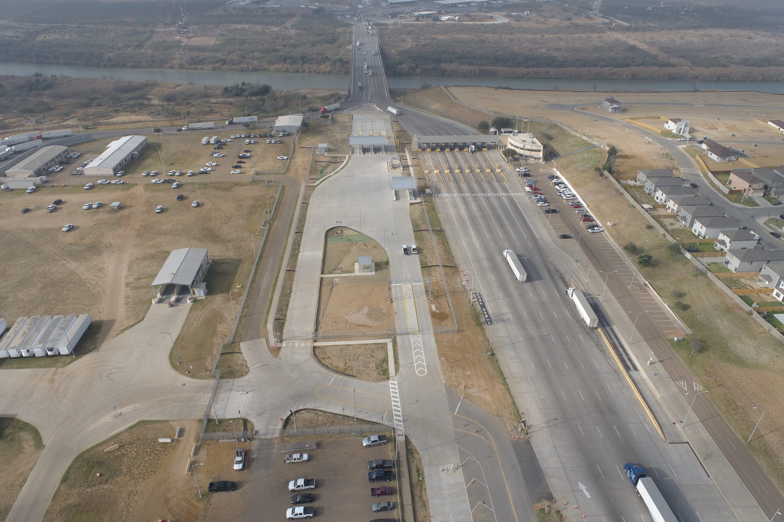 World Trade Bridge – Fast Lane Relocation